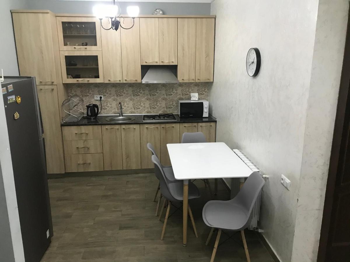 David Apt 1A Batumi Ngoại thất bức ảnh