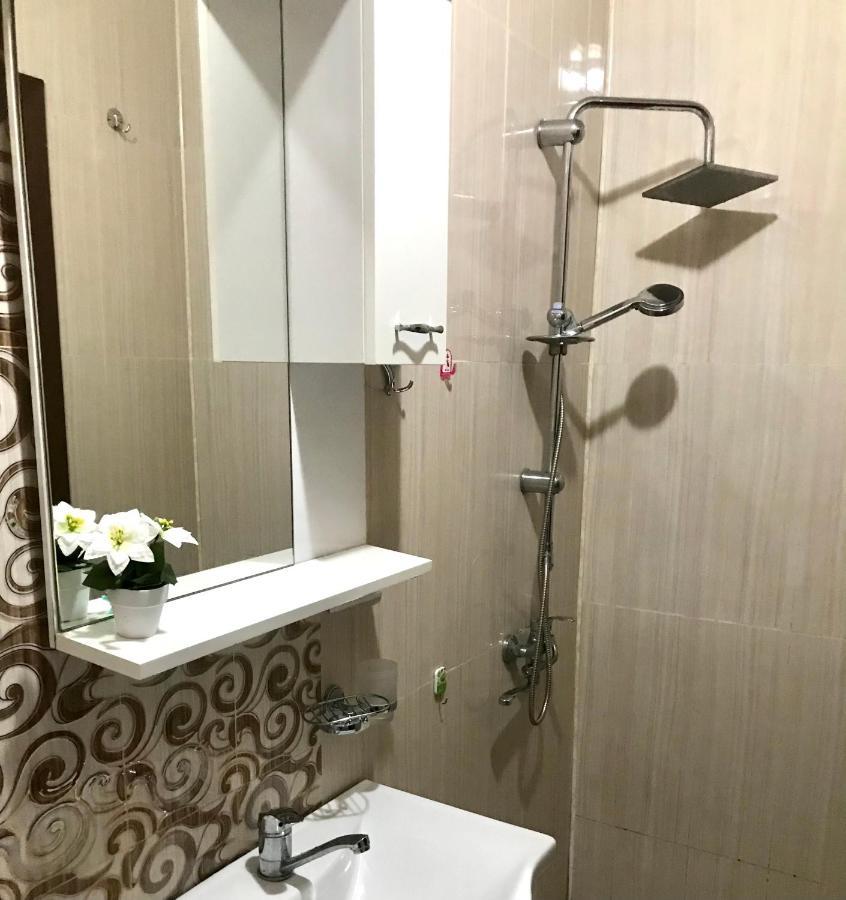 David Apt 1A Batumi Ngoại thất bức ảnh