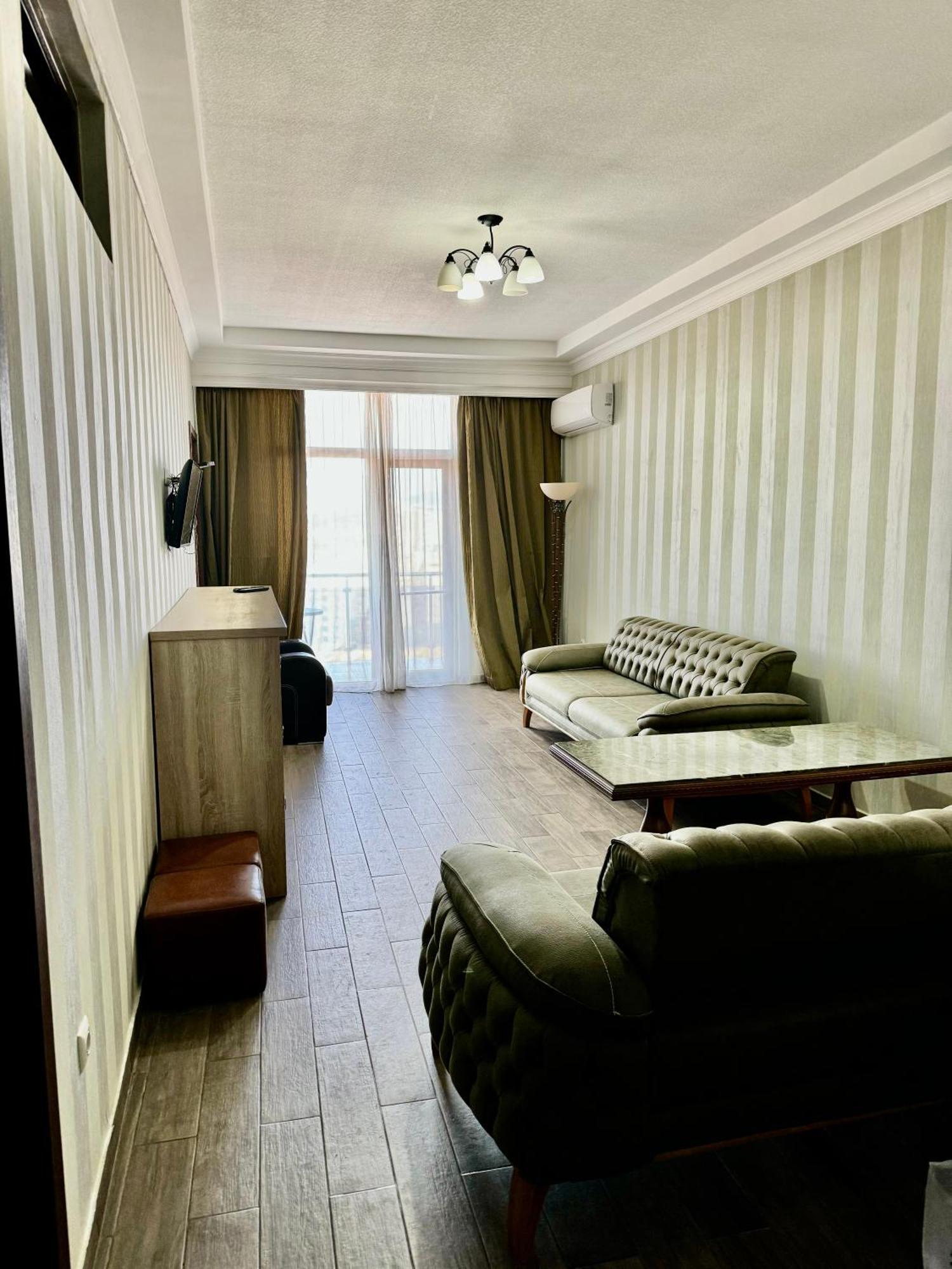 David Apt 1A Batumi Ngoại thất bức ảnh